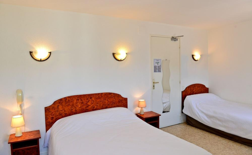 Bedroom 2, Logis Chez Germaine, Pyrénées-Atlantiques