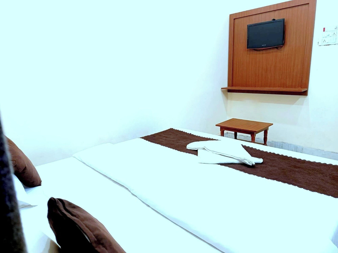 Bedroom 2, Hotel Indra, Varanasi