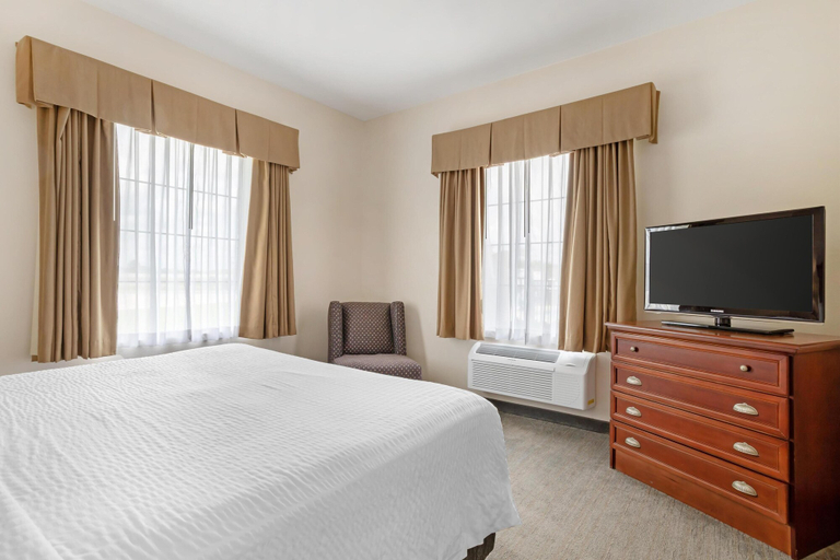 Bedroom 3, Best Western Plus Executive Hotel & Suites, Calcasieu