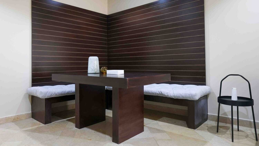 Others 5, Code Housing MH8, Salmiya