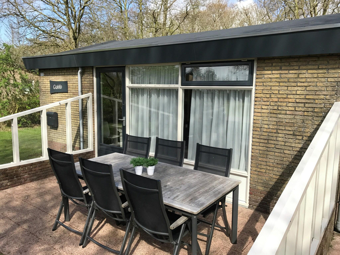 Others 5, Secluded Holiday Home in Ballum Frisian Islands, Ameland
