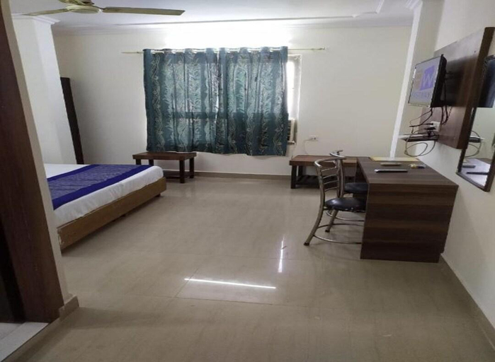 Bedroom 5, HOTEL FLY ROOMS, Delhi