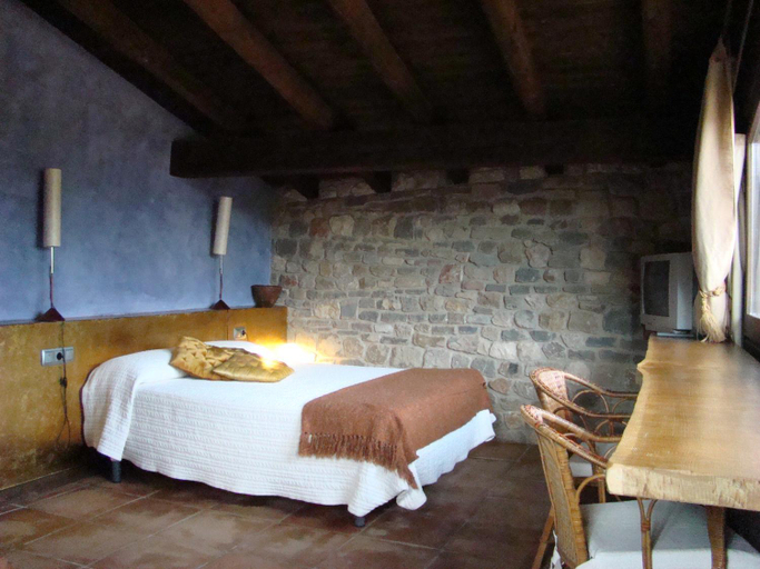 Bedroom 2, Monegal, Lleida