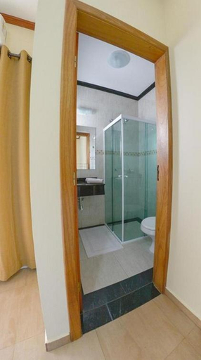 Bathroom 5, Rohedama Hotel, Guararapes
