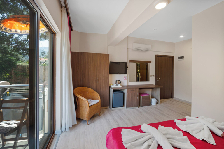 Bedroom 4, Eden Pyara Hotel Turunc, Marmaris