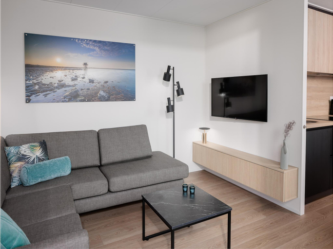 Others 5, Lodge near Brouwersdam North Sea Beaches, Schouwen-Duiveland