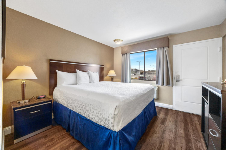 Bedroom 2, Executive Inn Milpitas, Santa Clara