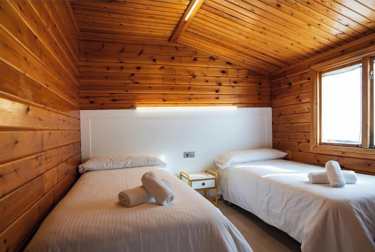 Bedroom 3, Camping & Bungalows Ligüerre de Cinca, Huesca