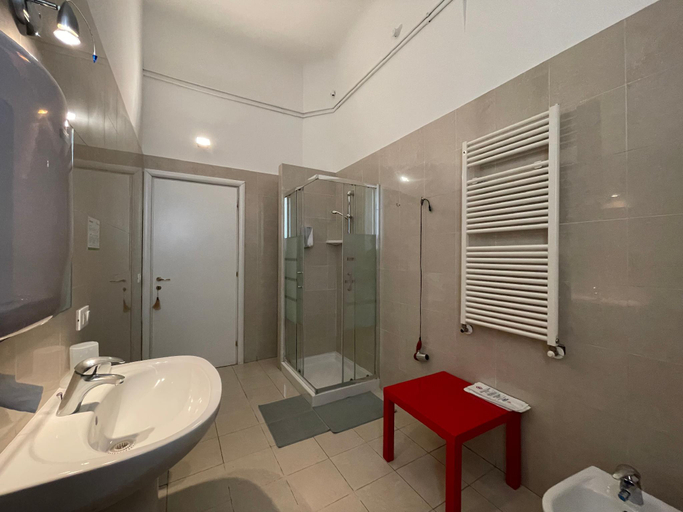 Bathroom 4, Hotel Panorama Bologna, Bologna