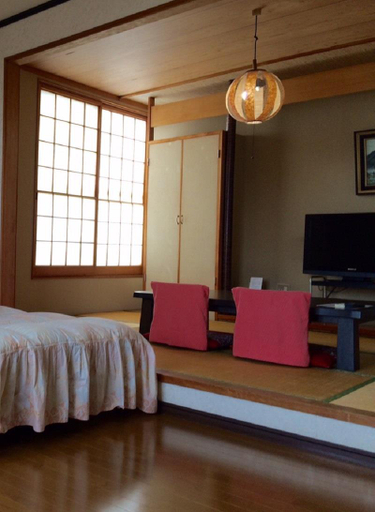 Bedroom 2, Yumoto Miyoshi Ryokan, Beppu