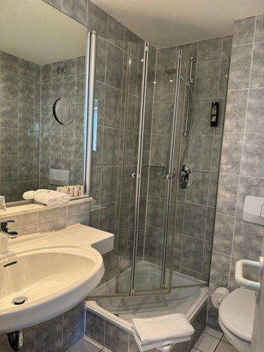 Bathroom 3, Historik Hotel Christinenhof, Hameln-Pyrmont