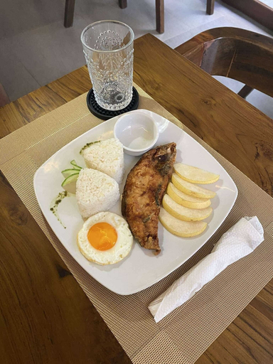 Food & Drinks, Areca Boracay Bed & Breakfast, Malay