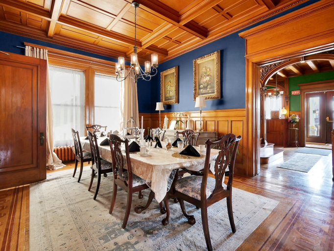 Food & Drinks, Old Library Inn Olean NY, Cattaraugus