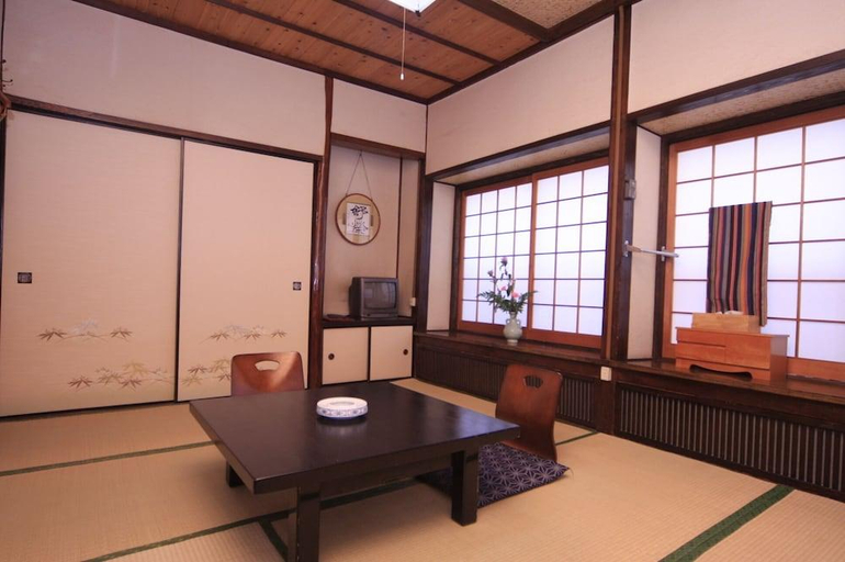 Others 4, Ryokan Miyukiya, Beppu