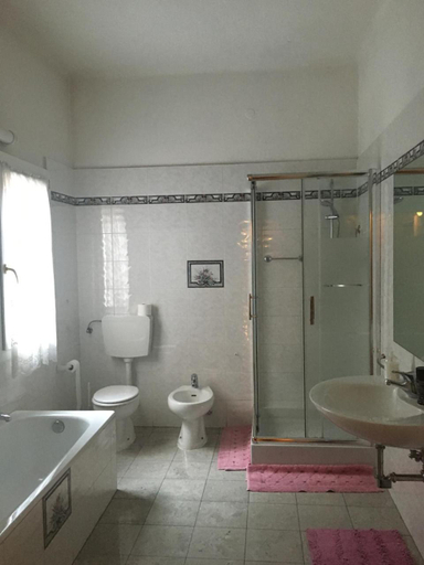 Bathroom 4, Hotel Panorama Bologna, Bologna