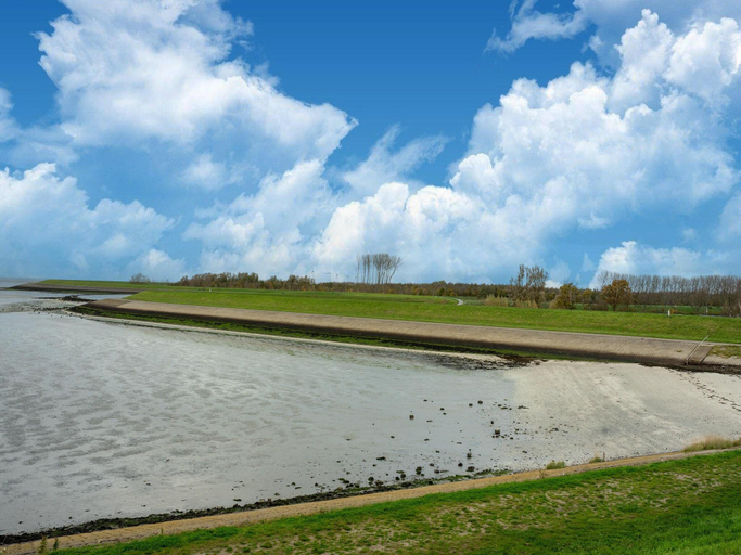 Others 5, Holiday Home near Scherpenisse Beach, Tholen