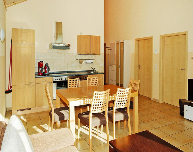 Dining 3, Holiday Home in Markkleeberg, Leipzig