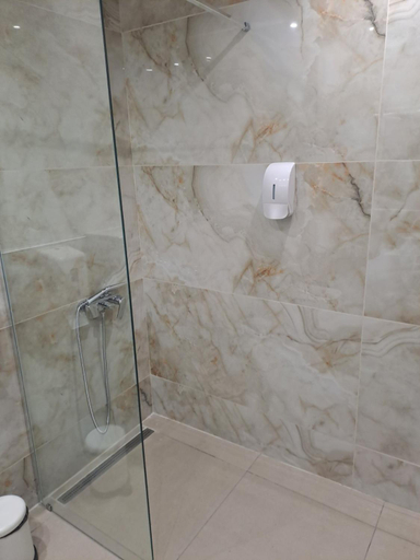 Bathroom 3, Park Hotel Fairy, Troyan