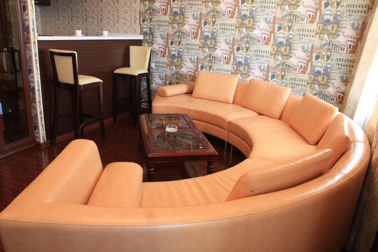 Others 3, Layner Hotel, Yakutsk gorsovet