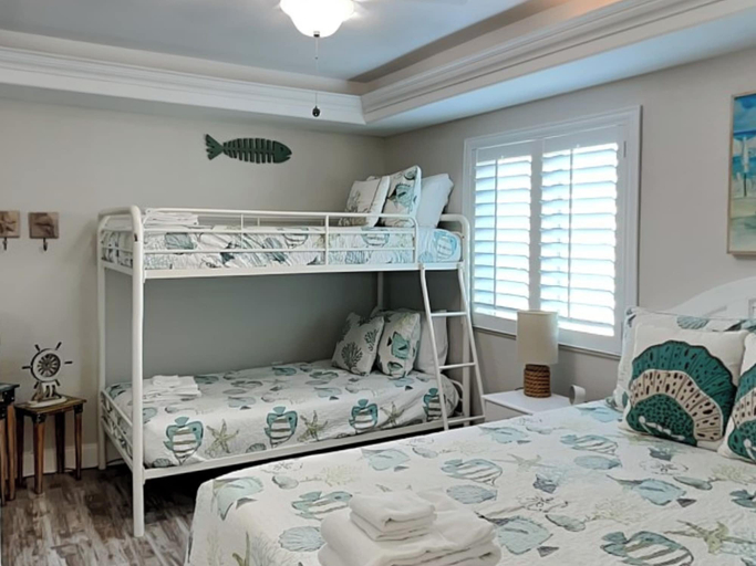 Bedroom 3, Pelican Condo B602 by Distinctive Beach Rentals, Volusia