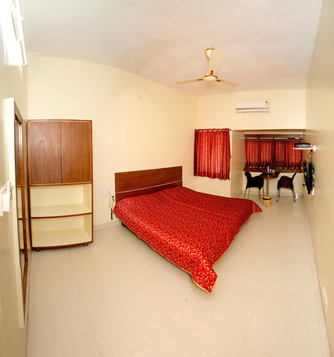 Bedroom 2, Hotel Gurjas, Aurangabad