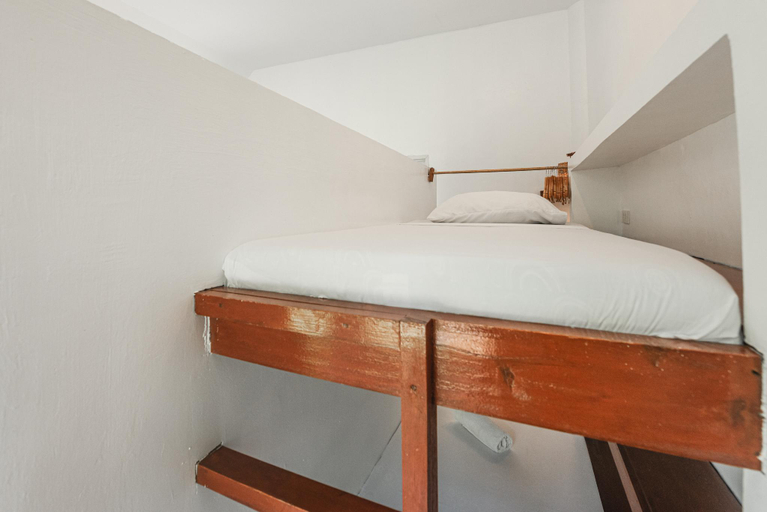 Bedroom 2, Blauset two, General Luna