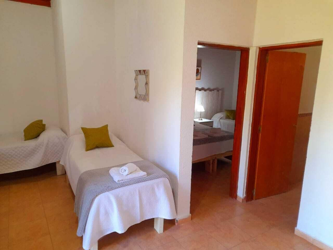 Bedroom, cabañas puertas del sol, Capital