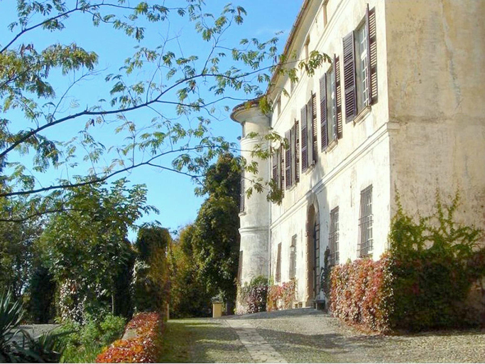 Others 2, A Castle Stay in Wine Country, Alessandria