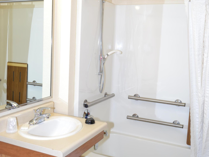 Bathroom 4, WoodSpring Suites Lebanon, Wilson