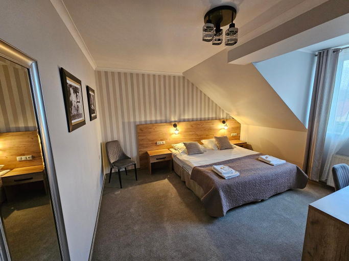 Bedroom 3, Hotel Onyx, Krosno Odrzańskie