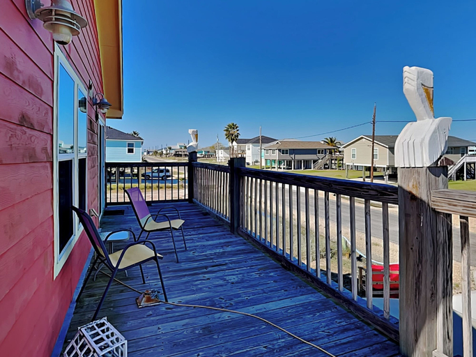 Others 5, Tiki Time by Miss Kitty’s, Aransas