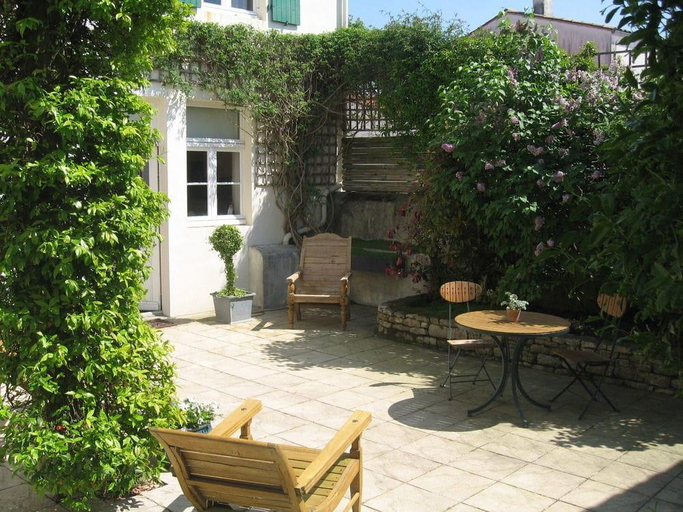 Exterior & Views, Le Chat Botte, Charente-Maritime