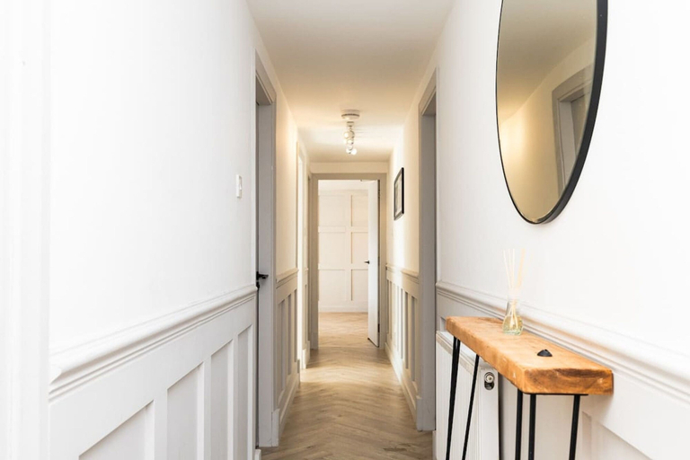 Room 4, 5 Bedroom Apartment - Galashiels, Scottish Borders