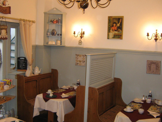 Food & Drinks 5, The Courtyard Guest House, Norfolk