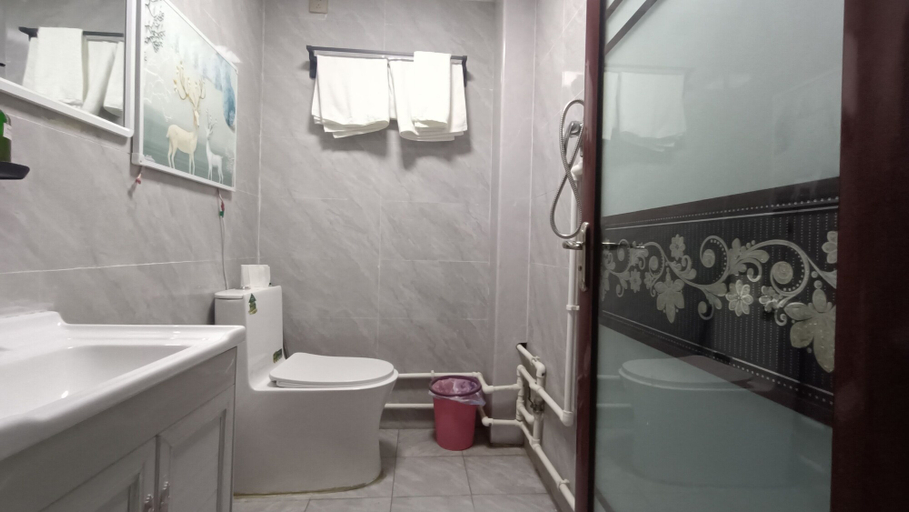 Bathroom 3, beijingjuxianjuminsu, Beijing
