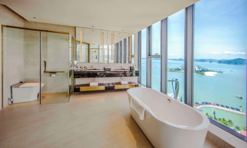 Bathroom 5, Radisson Blu Hotel, Ha Long Bay, Hạ Long