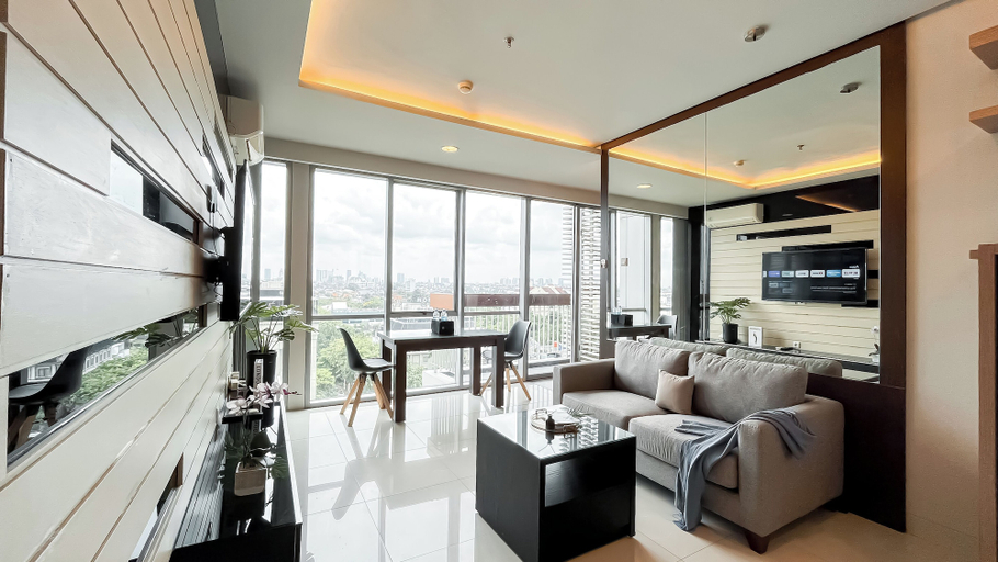 Others 2, Spacious and Comfy Big Studio Apartment at Kemang Mansion, South Jakarta