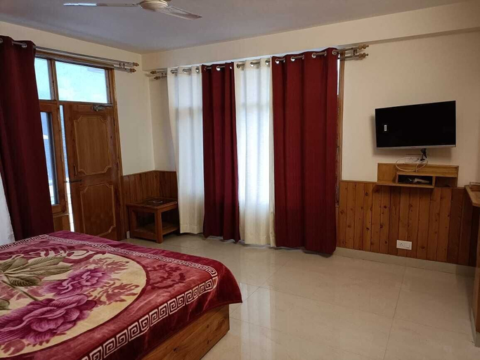Bedroom 3, New Himank Homestay, Kullu