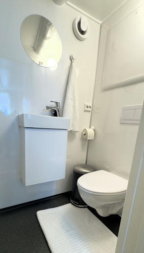 Bathroom 3, Central Economic Stavanger, Stavanger