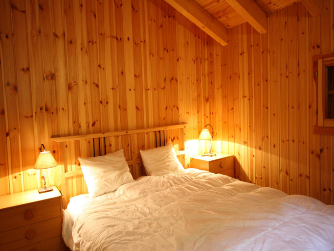Bedroom 2, Chalet in Rhone Valley near Ski Lift, Hérens