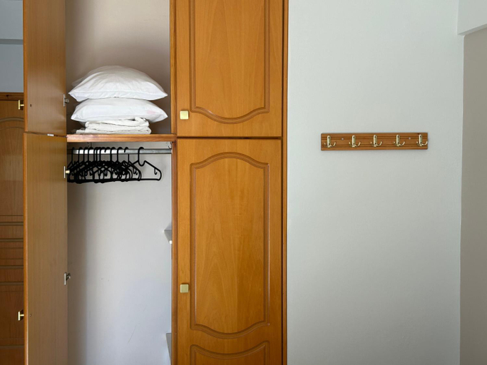 Bedroom 2, Brati II Beach Hotel, West Greece