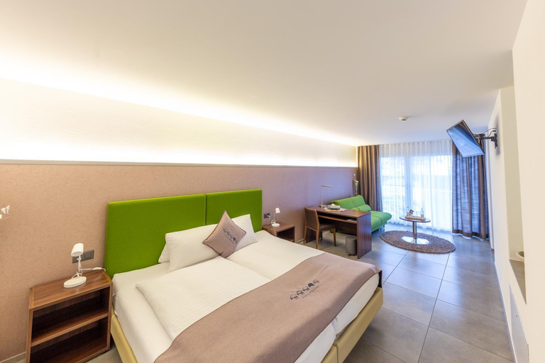 Bedroom 2, Hotel Schafli Siebnen, March