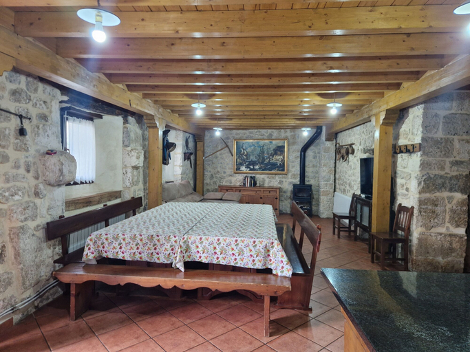 Bedroom 3, Las Casas de Ros, Burgos