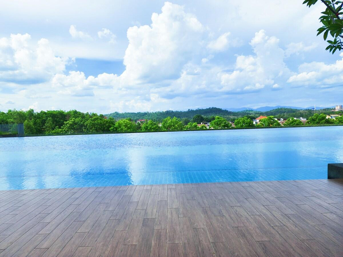 Sport & Beauty, KLIA Lili Residensi 5+2 PAX with Stunning Pool, Seremban