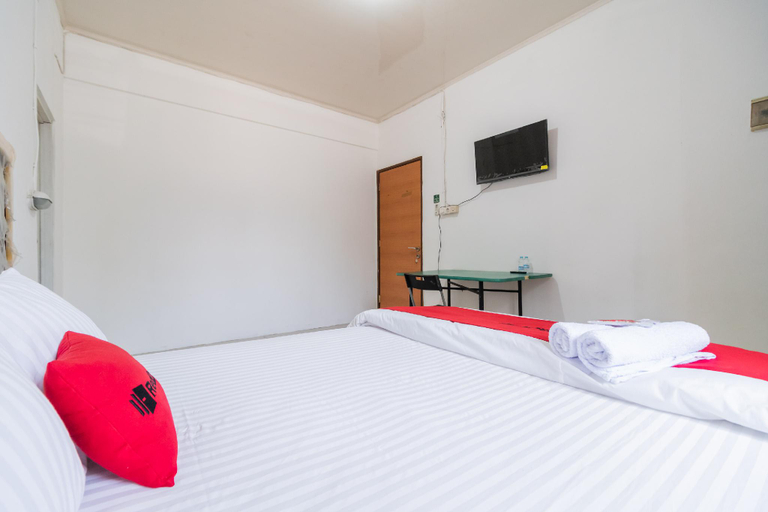 Bedroom 8