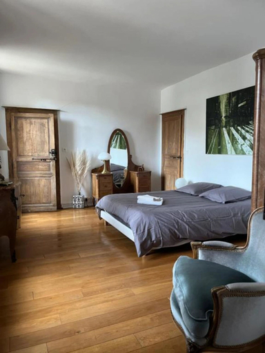 Bedroom 3, L'ÉVIDENCE, Eure