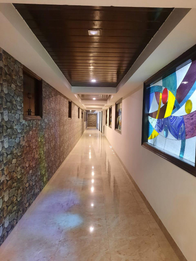 Others 3, Hotel Basera, Dehradun