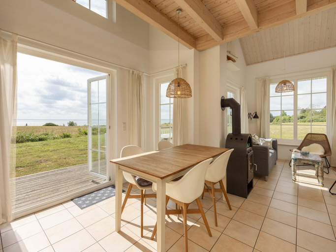 Others 5, Bungalow by the Sea with Sauna in Germany, Ostholstein