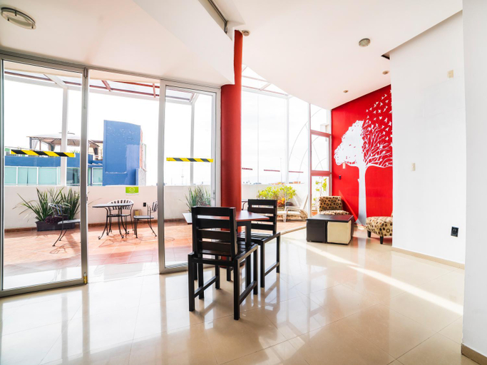 Food & Drinks 5, Hotel HC, Celaya