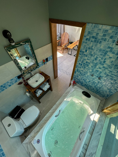 Room 4, Cabana com Jacuzzi e Churrasqueira - Ibi na SP, Ibiúna